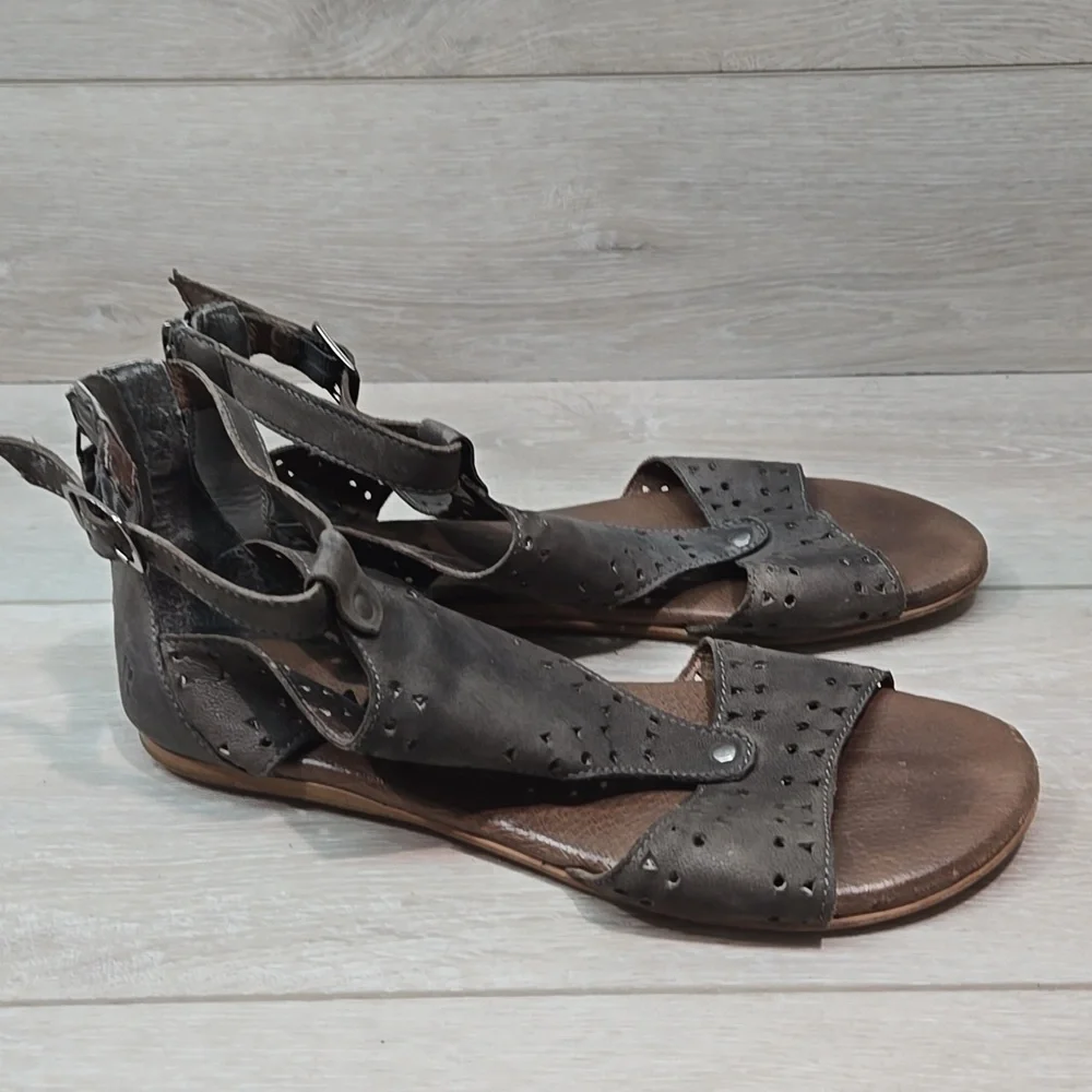 Roan By Bed Stu Women Kit Cut Out Ankle Leather Back Zip Sandals Shoes Sz 8